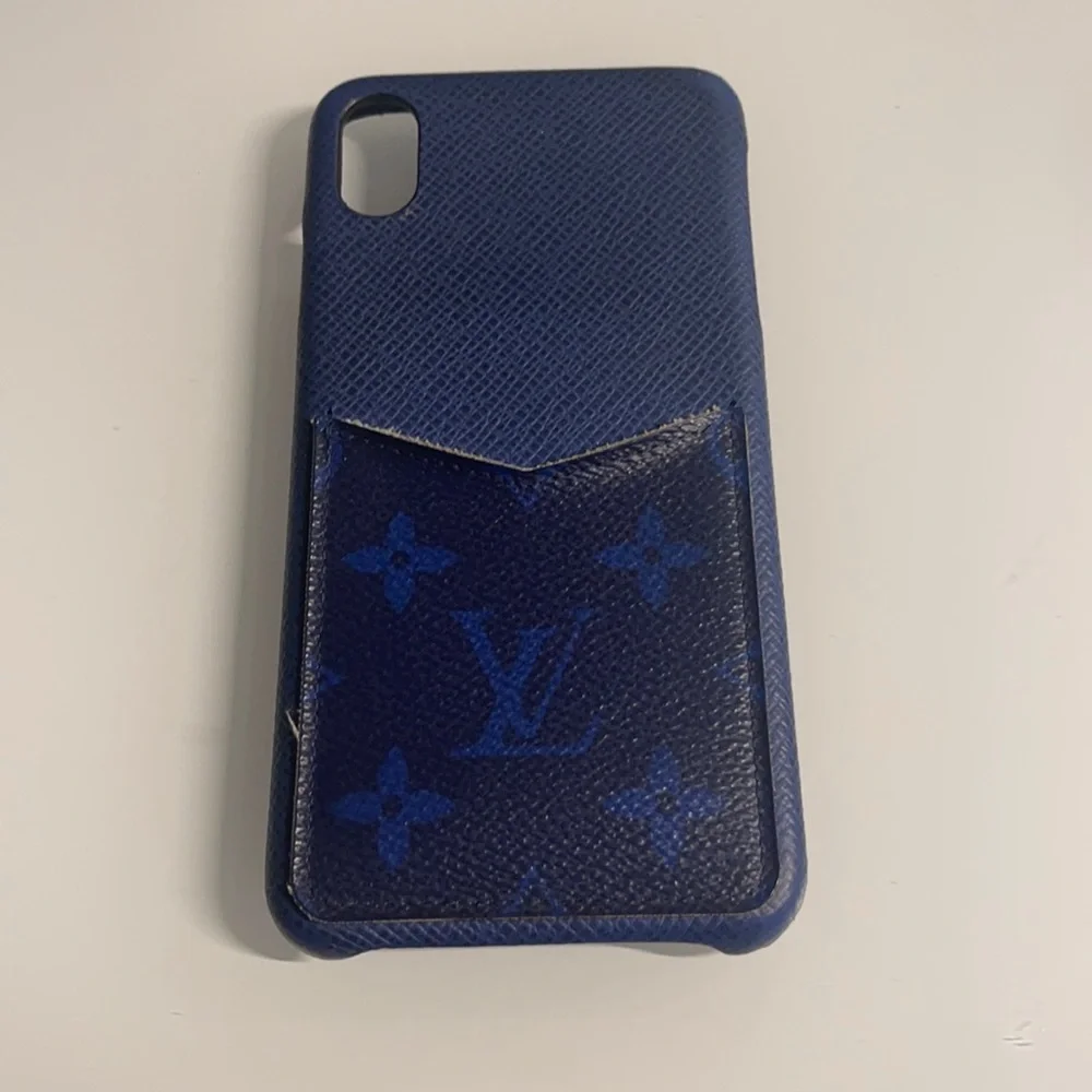 Louis Vuitton : 2019 Taigarama Iphone case Xs Max